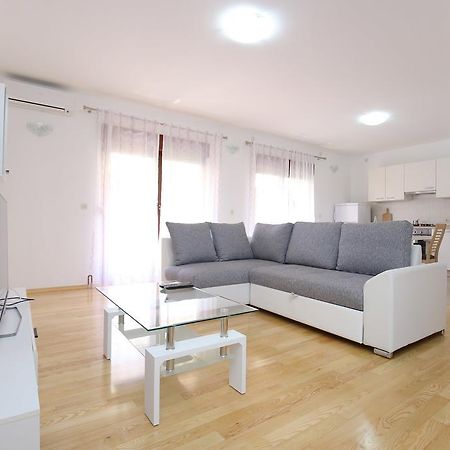 Apartment Borik Beach 86 Задар Екстер'єр фото