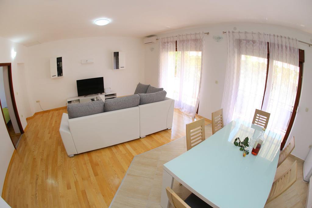 Apartment Borik Beach 86 Задар Екстер'єр фото